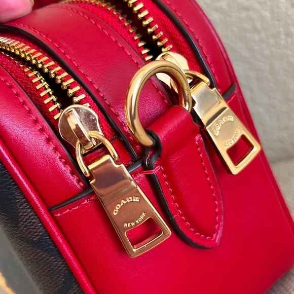 Coach Jes Crossbody / 1941 Red Signature Canvas - Picture 9 of 10